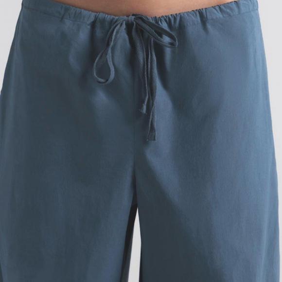 Skims Cotton Poplin Wide-Leg Pants - Picture 7 of 10